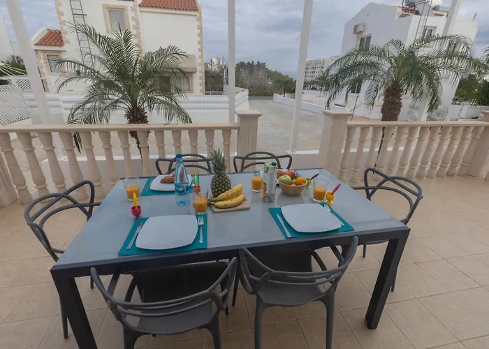 Villa Blue Crystal Seaview