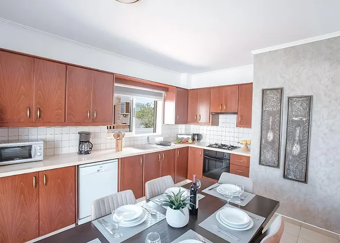 Blue Crystal Seaview * Protaras