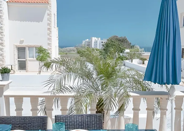 Blue Crystal Seaview * Protaras