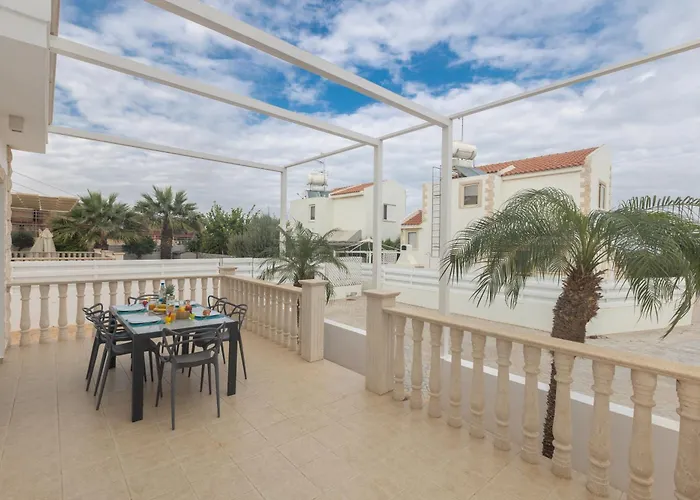 Blue Crystal Seaview Vila *