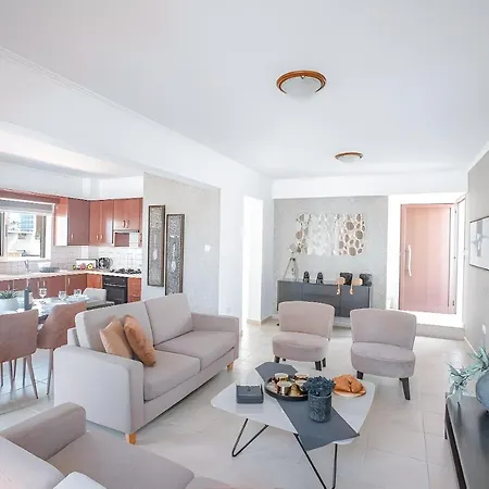 Blue Crystal Seaview Villa