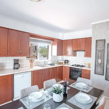 Blue Crystal Seaview * Protaras