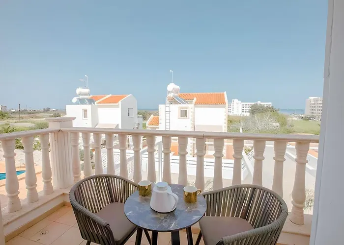 Blue Crystal Seaview Protaras